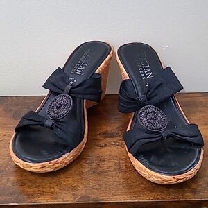 Italian Shoemakers Black Women's Wedge Sandals size 8